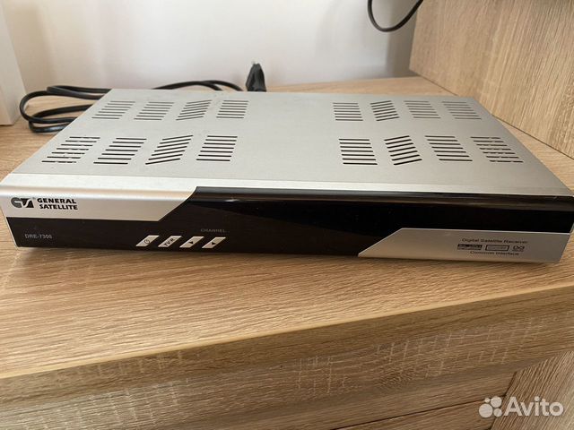 Ресивер триколор DRE 7300