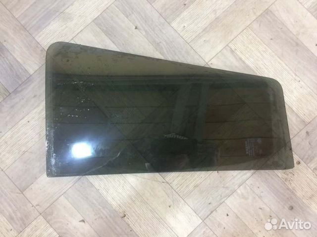 Стекло глухое заднее правое Nissan Pathfinder R51