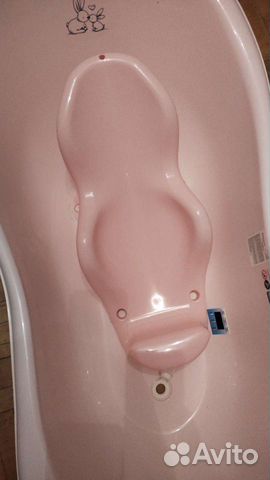 Ванночка для купания с горкой