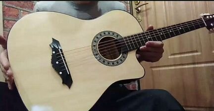 Гитара новая акустическая