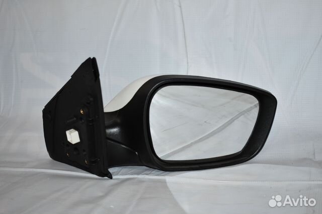 Зеркало Hyundai Solaris солярис