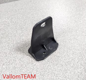 Лот Q271 Кронштейн Audi Q7