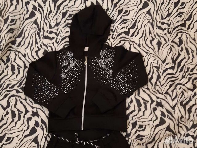 Спортивный костюм для девочки. Стиль 