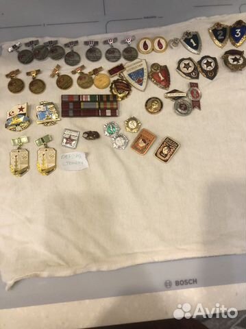 Воинские и гражданские нагрудные знаки