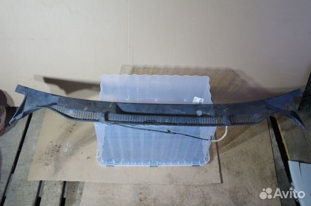 Жабо дворников Skoda Fabia 1 поколение