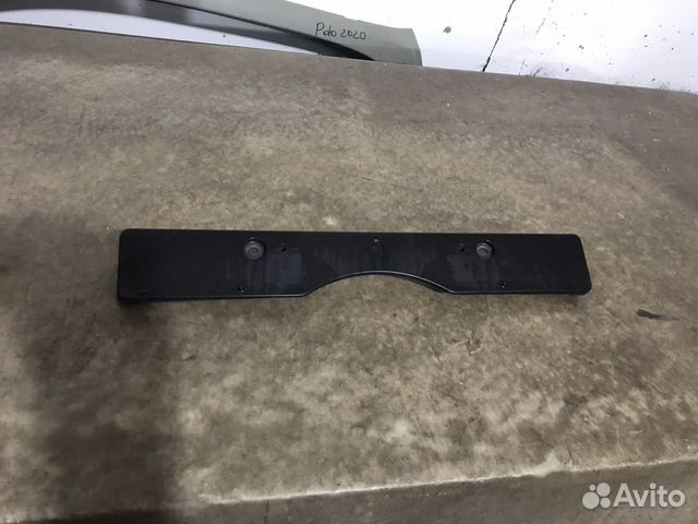 Площадка номерного знака Toyota Camry 55