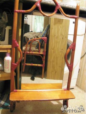 Зеркало для прихожей