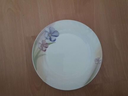 Тарелки плоские большие 22.7 см