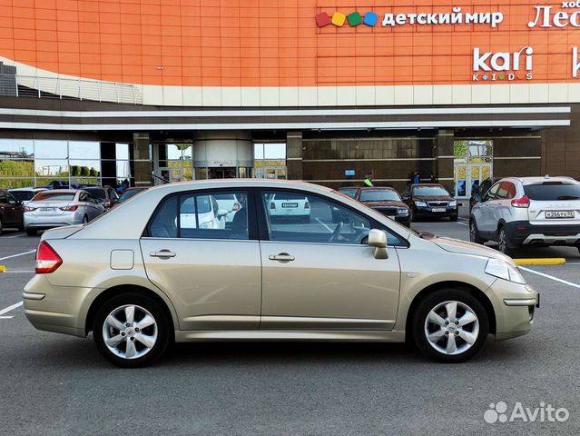 Nissan Tiida 1.6 AT, 2011, 71 800 км