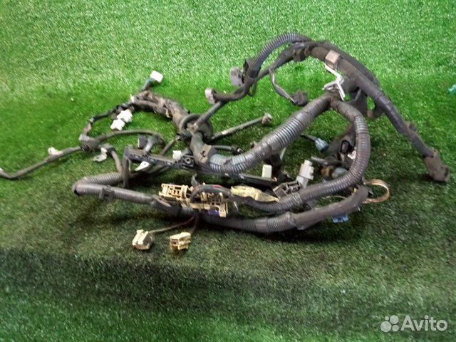 Проводка коса двигателя Toyota Wish ZNE14 1zzfe