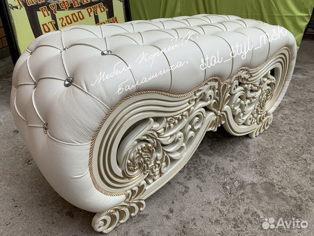 Банкетка в прихожую новая