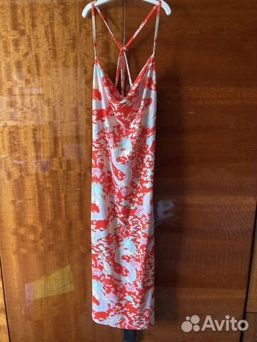 Платье bershka