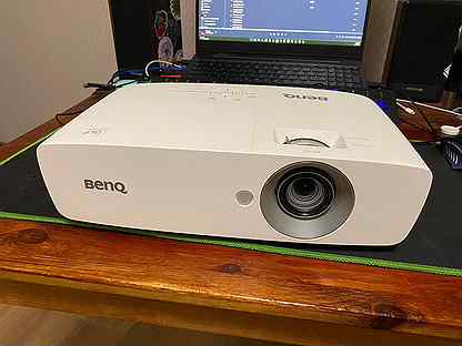 Проектор BenQ W1090 Full HD (1920x1080)
