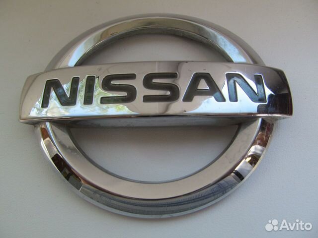 Шильдик nissan