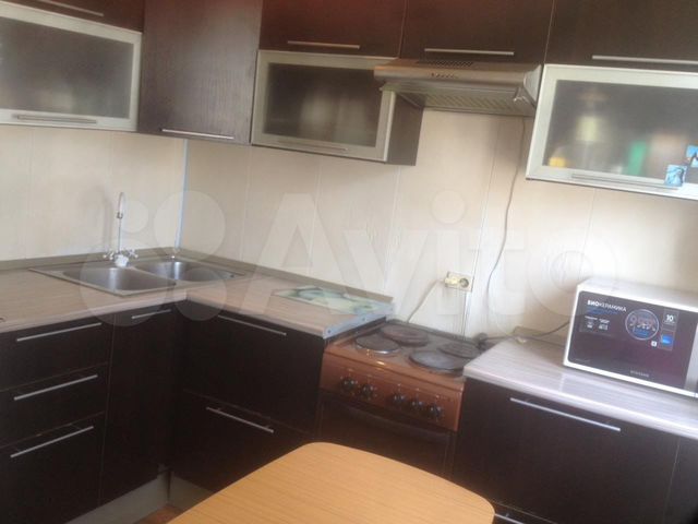 4-к. квартира, 70 м², 2/2 эт.