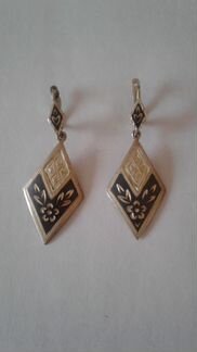 Серьги, перстень из серебра