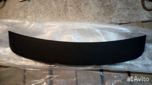 Штатный спойлер задней двери Форд Фокус 1501940