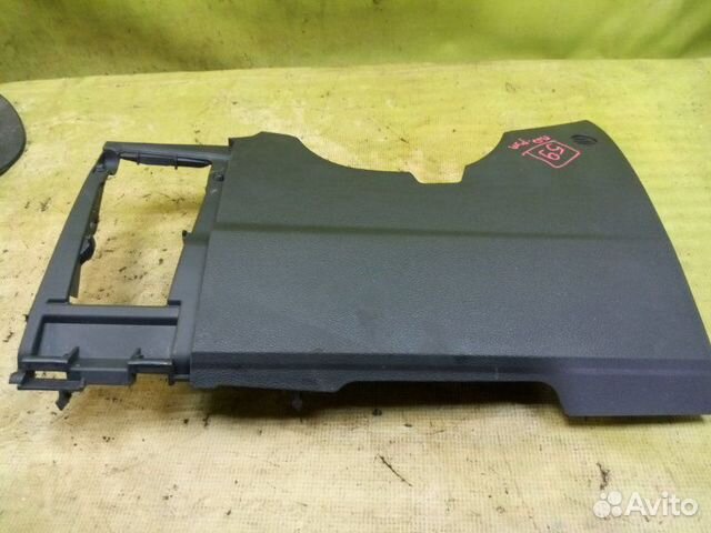 Накладка торпедо передняя левая Ford Focus CB8