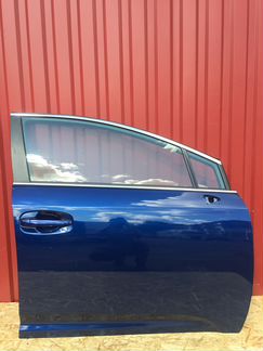 Дверь правая передняя тойота авенсис 2015