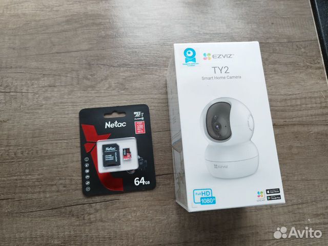 Камера видеонаблюдения поворотная