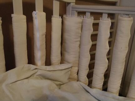 Фенс-бампер в кроватку