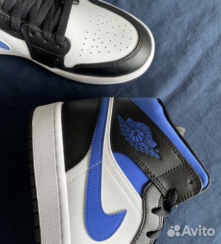 Air Jordan 1 Mid White Royal