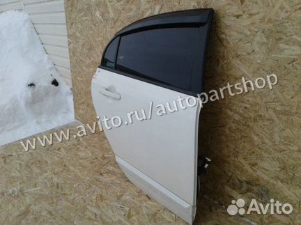 Задняя правая дверь Хонда Цивик 4Д