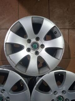 Диски бу оригинал R16 P на Skoda