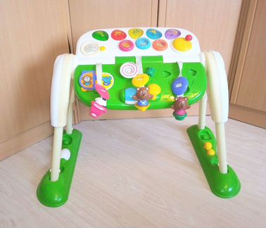 Разв. музык. стол Chicco и муз.барабан подарок