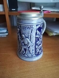 Пивная кружка с крышкой Германия