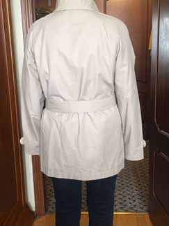 Женский плащ