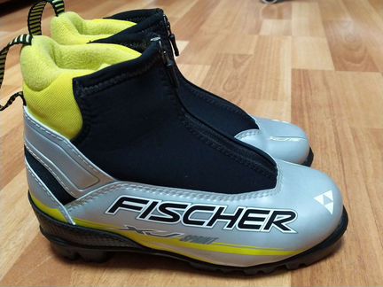 Лыжные ботинки Fischer 33