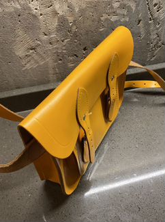 Сумка желтая кожанная Cambridge Satchel
