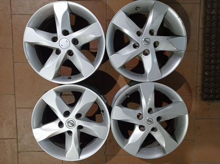 Диски бу оригинал R16 I на Nissan