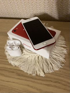 iPhone 7 128 GB Product RED + AirPods