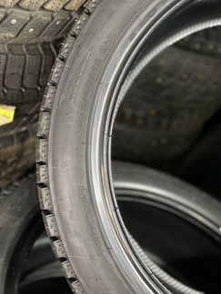 235 40 r18 blizzak ice