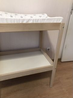 Пеленальный столик IKEA с матрасиком