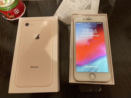 Телефон iPhone