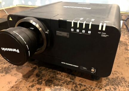 Проектор panasonic pt-dw10000e, для Боольших залов
