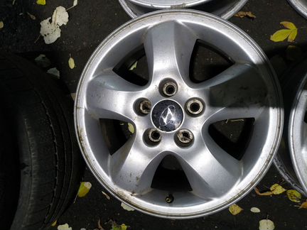 Диски бу оригинал R16 на Hyundai