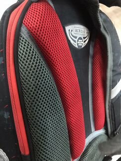 Рюкзак, портфель школьный,ранец