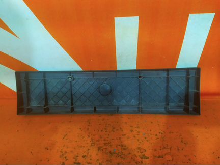 Площадка под Гос номер передняя Toyota Highlander