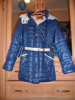 Демисезонная куртка на девочку рост 134-150