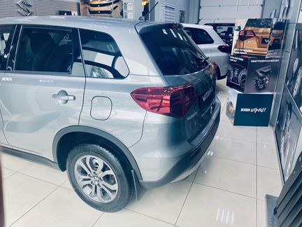 Suzuki Vitara 1.6 AT, 2020