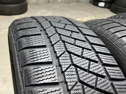 Зимние шины 205 55 17 Continental как новые