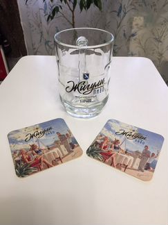 Пивные кружки и бокалы