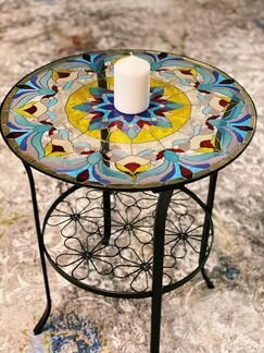 Стол ручной работы в технике витраж