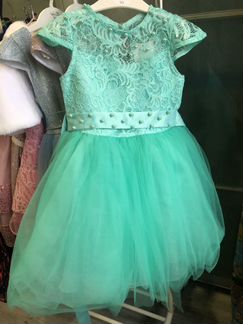 Новое праздничное платье на девочку