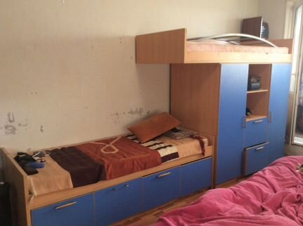 Двухъярусная кровать для детей