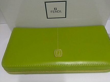 Кошелек женский Fendi